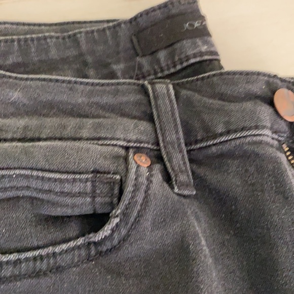 Joe’s VEO Skinny Jeans - Picture 4 of 4